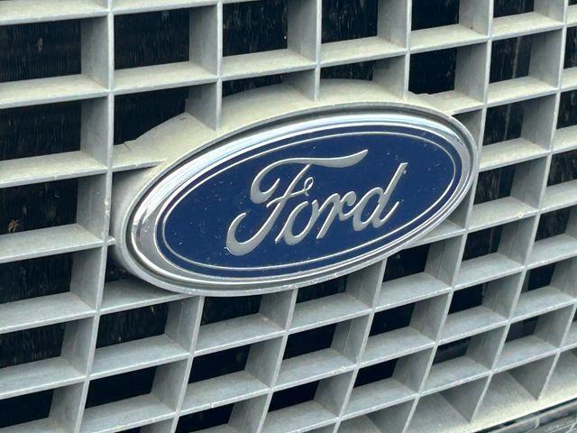 used 2001 Ford Excursion car, priced at $3,999