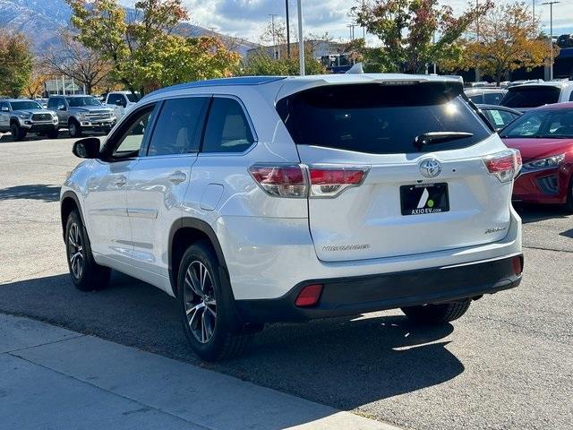 used 2016 Toyota Highlander car, priced at $17,995