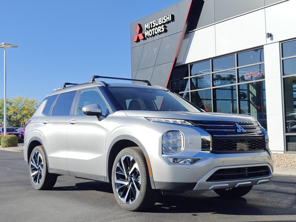 used 2024 Mitsubishi Outlander car, priced at $27,680