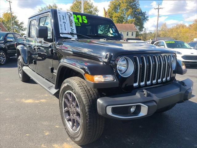 used 2022 Jeep Gladiator car, priced at $39,275