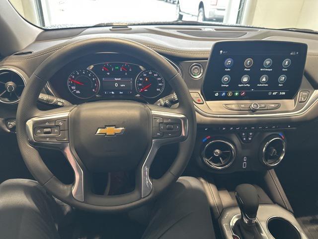new 2025 Chevrolet Blazer car, priced at $36,985