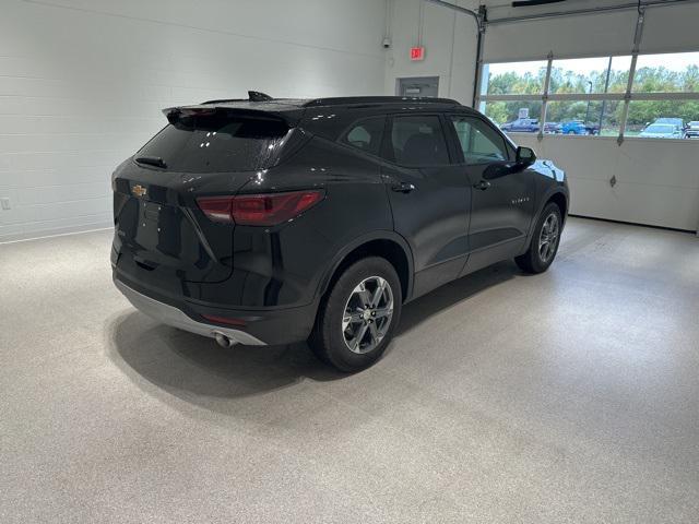 new 2025 Chevrolet Blazer car, priced at $36,985