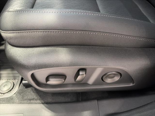 new 2026 Chevrolet Equinox car, priced at $30,454