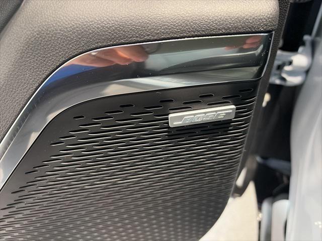 new 2026 Chevrolet Traverse car, priced at $57,302