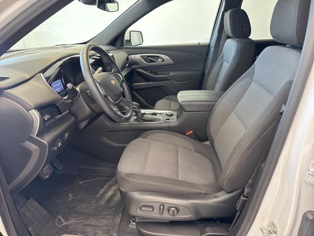 used 2023 Chevrolet Traverse car, priced at $29,995