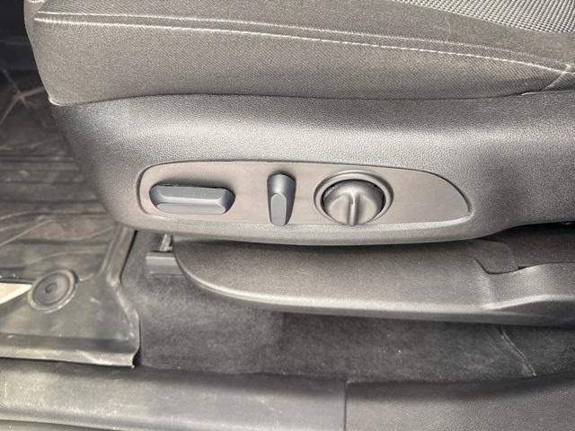 used 2023 Chevrolet Traverse car, priced at $29,995