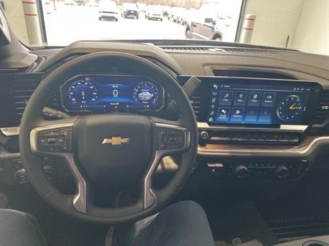 new 2025 Chevrolet Silverado 1500 car, priced at $51,060