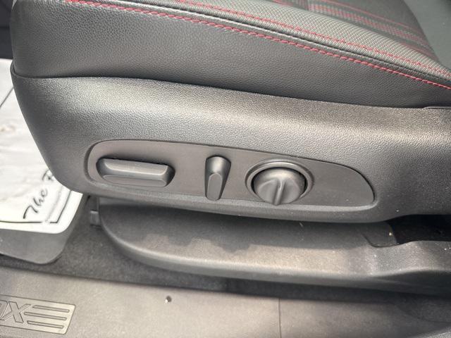 used 2024 Chevrolet Equinox car, priced at $25,795