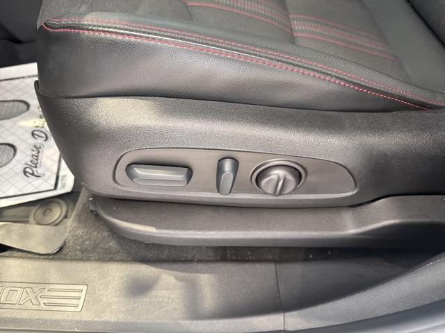 used 2022 Chevrolet Equinox car, priced at $21,495