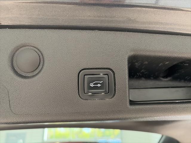 used 2022 Chevrolet Equinox car, priced at $21,895