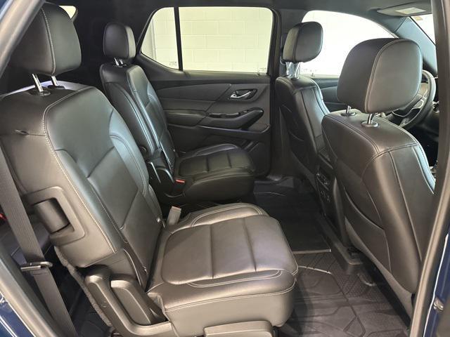 used 2023 Chevrolet Traverse car, priced at $32,795