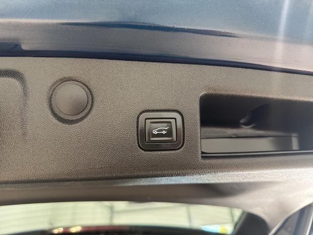 used 2019 Chevrolet Equinox car, priced at $11,995