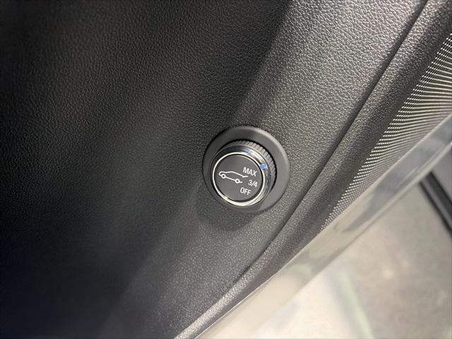 new 2025 Chevrolet Blazer car, priced at $38,890