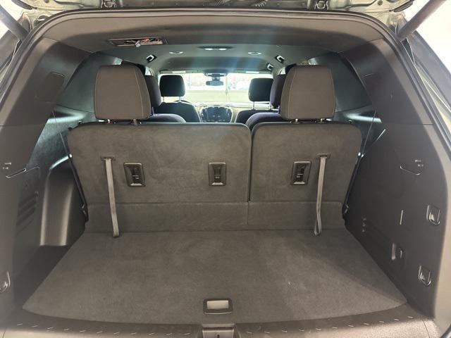used 2023 Chevrolet Traverse car, priced at $26,795