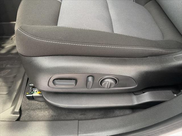 new 2025 Chevrolet Blazer car, priced at $36,985