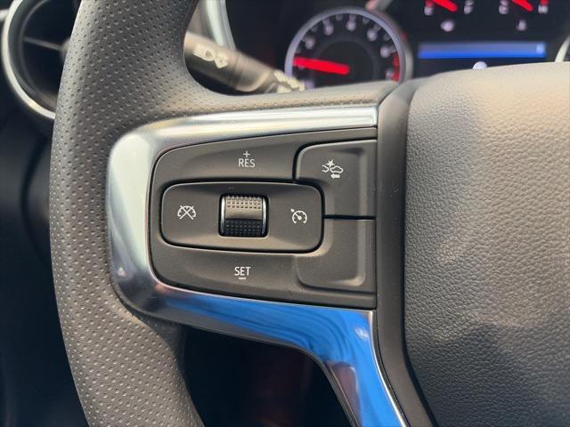 new 2025 Chevrolet Blazer car, priced at $36,985