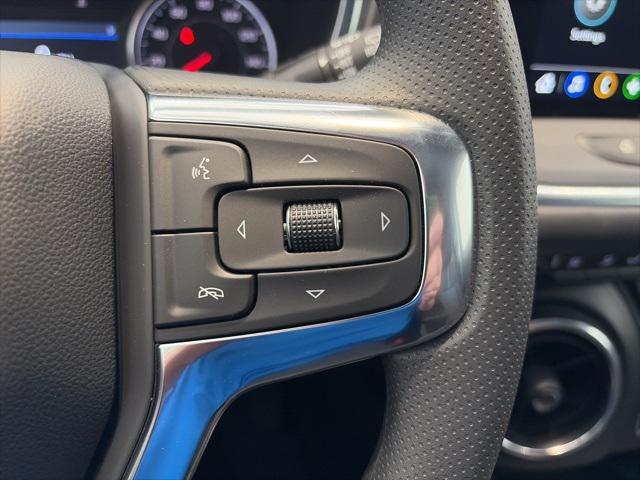 new 2025 Chevrolet Blazer car, priced at $36,985