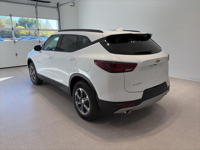 new 2025 Chevrolet Blazer car, priced at $36,985