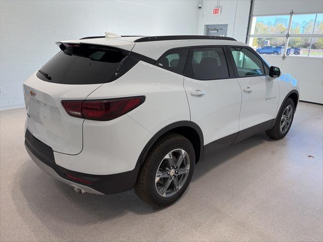 new 2025 Chevrolet Blazer car, priced at $36,985