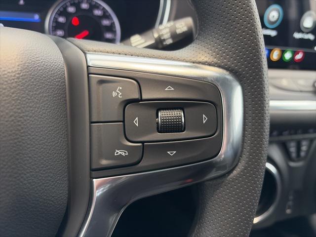 new 2025 Chevrolet Blazer car, priced at $38,890