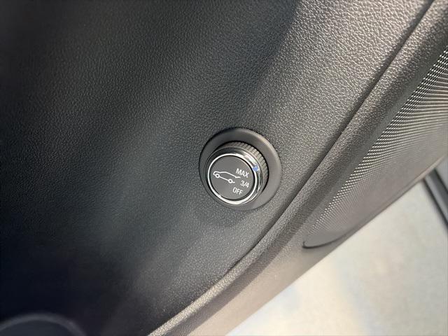 new 2025 Chevrolet Blazer car, priced at $38,890