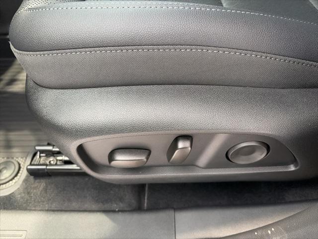 new 2026 Chevrolet Equinox car, priced at $30,402