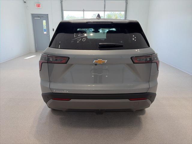 new 2026 Chevrolet Equinox car, priced at $30,402