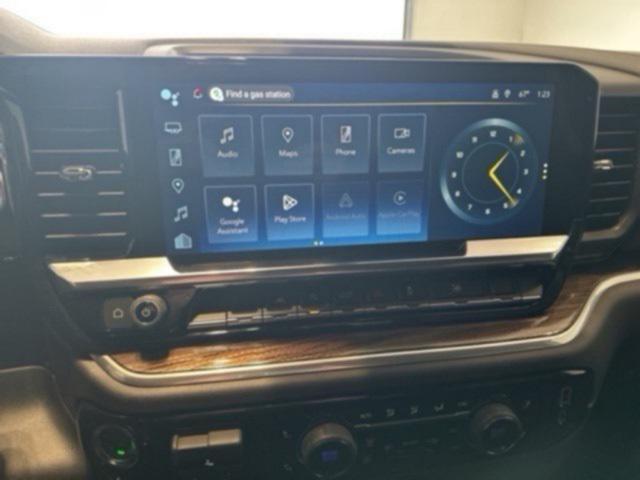 new 2025 Chevrolet Silverado 1500 car, priced at $51,060