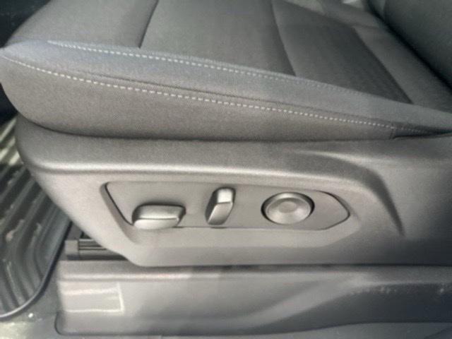 new 2025 Chevrolet Silverado 1500 car, priced at $51,060