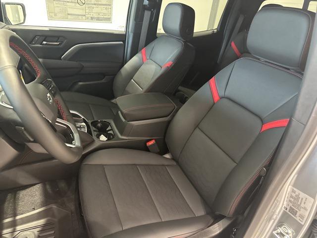 new 2025 Chevrolet Colorado car, priced at $43,694