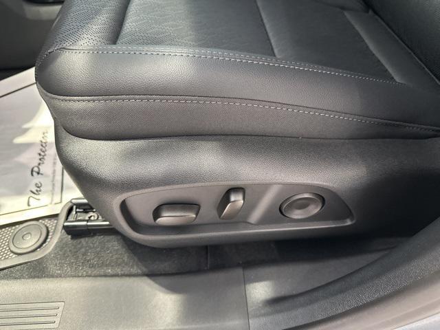 new 2026 Chevrolet Equinox car, priced at $32,135