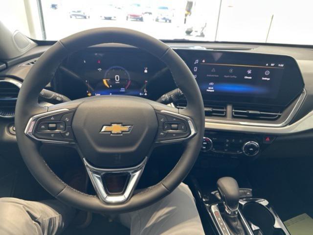 new 2025 Chevrolet Trax car, priced at $24,135