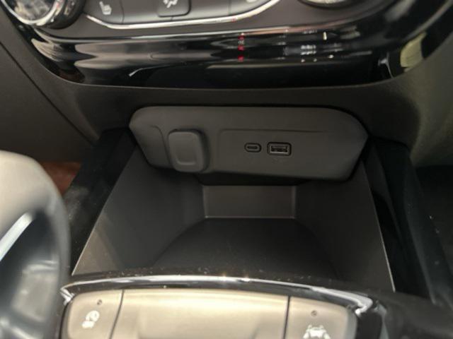 new 2025 Chevrolet Trax car, priced at $24,135