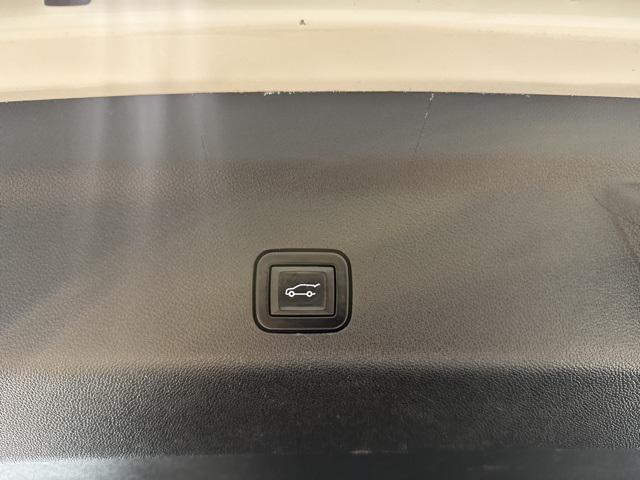 used 2022 Chevrolet Tahoe car, priced at $42,995