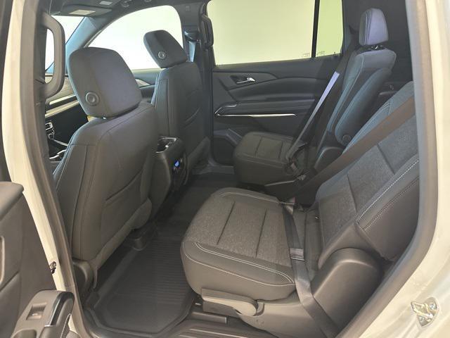 new 2026 Chevrolet Traverse car, priced at $41,003