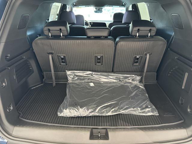 new 2026 Chevrolet Traverse car, priced at $41,876