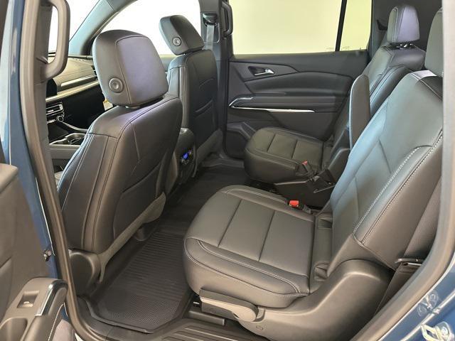 new 2026 Chevrolet Traverse car, priced at $41,876