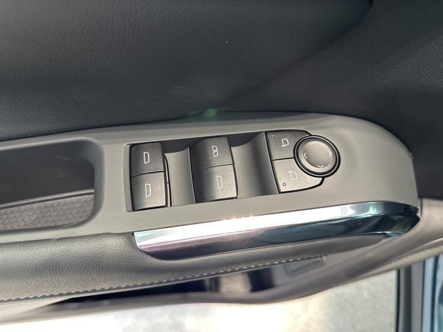 new 2026 Chevrolet Traverse car, priced at $41,876