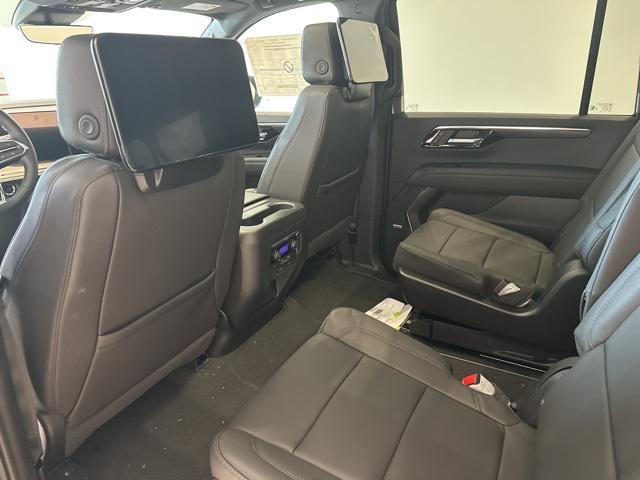 new 2025 Chevrolet Suburban car, priced at $78,016