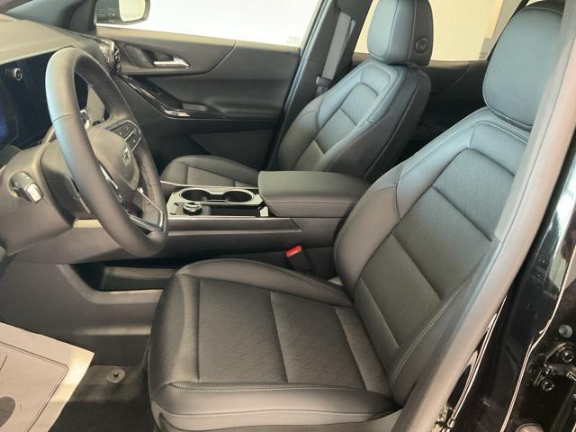 new 2026 Chevrolet Equinox car, priced at $31,083