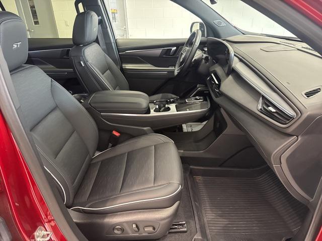 used 2025 Buick Enclave car, priced at $42,495