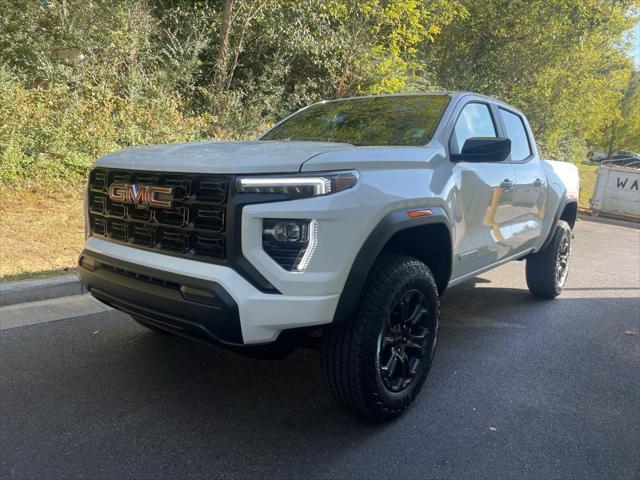 new 2024 GMC Canyon car, priced at $35,990