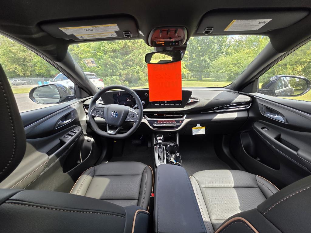 new 2025 Buick Envista car, priced at $31,625