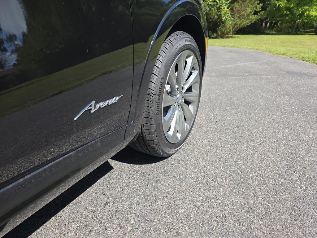 new 2025 Buick Envista car, priced at $31,625