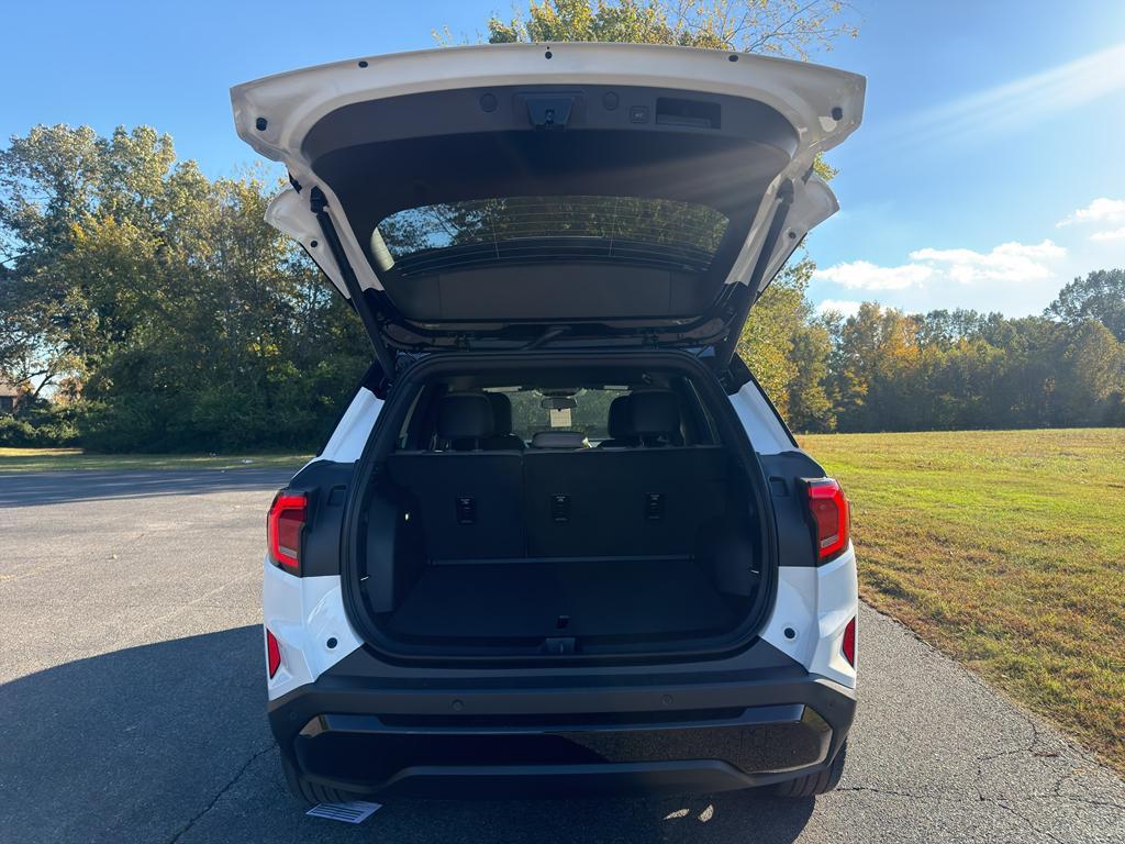 new 2026 GMC Terrain car, priced at $37,925