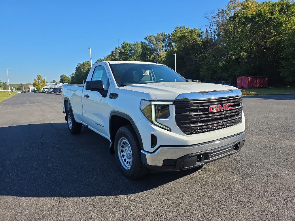 new 2026 GMC Sierra 1500 car, priced at $44,555