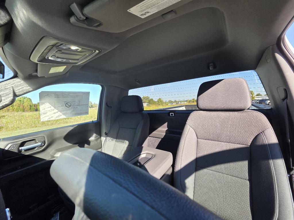 new 2026 GMC Sierra 1500 car, priced at $44,555