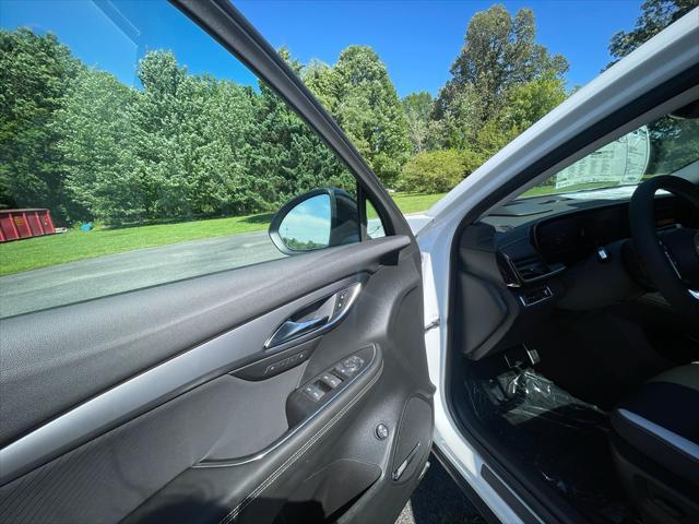 new 2025 Buick Envision car, priced at $43,240