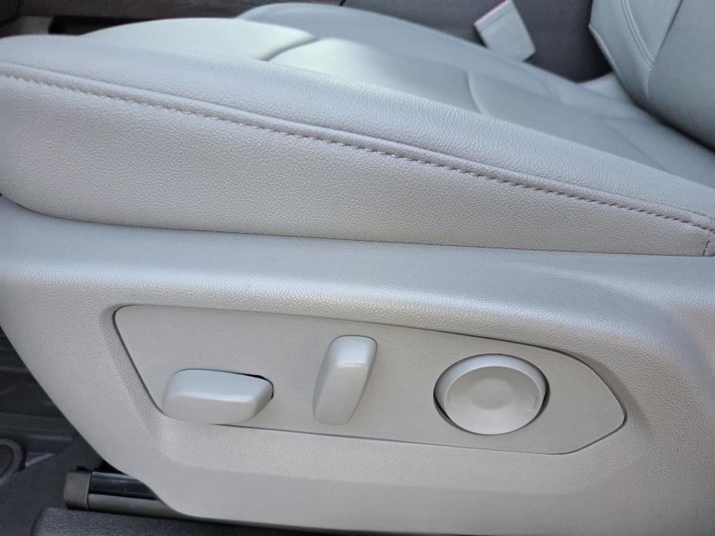 new 2026 GMC Sierra 2500 car, priced at $75,345