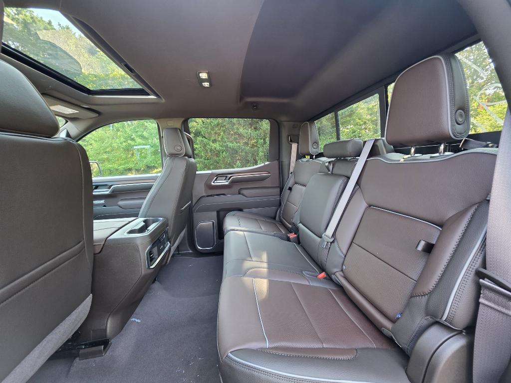 new 2026 GMC Sierra 1500 car, priced at $80,090